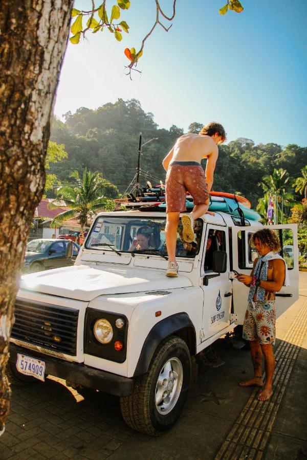 Surf Synergy All-Inclusive Surf Retreat Jacó Buitenkant foto