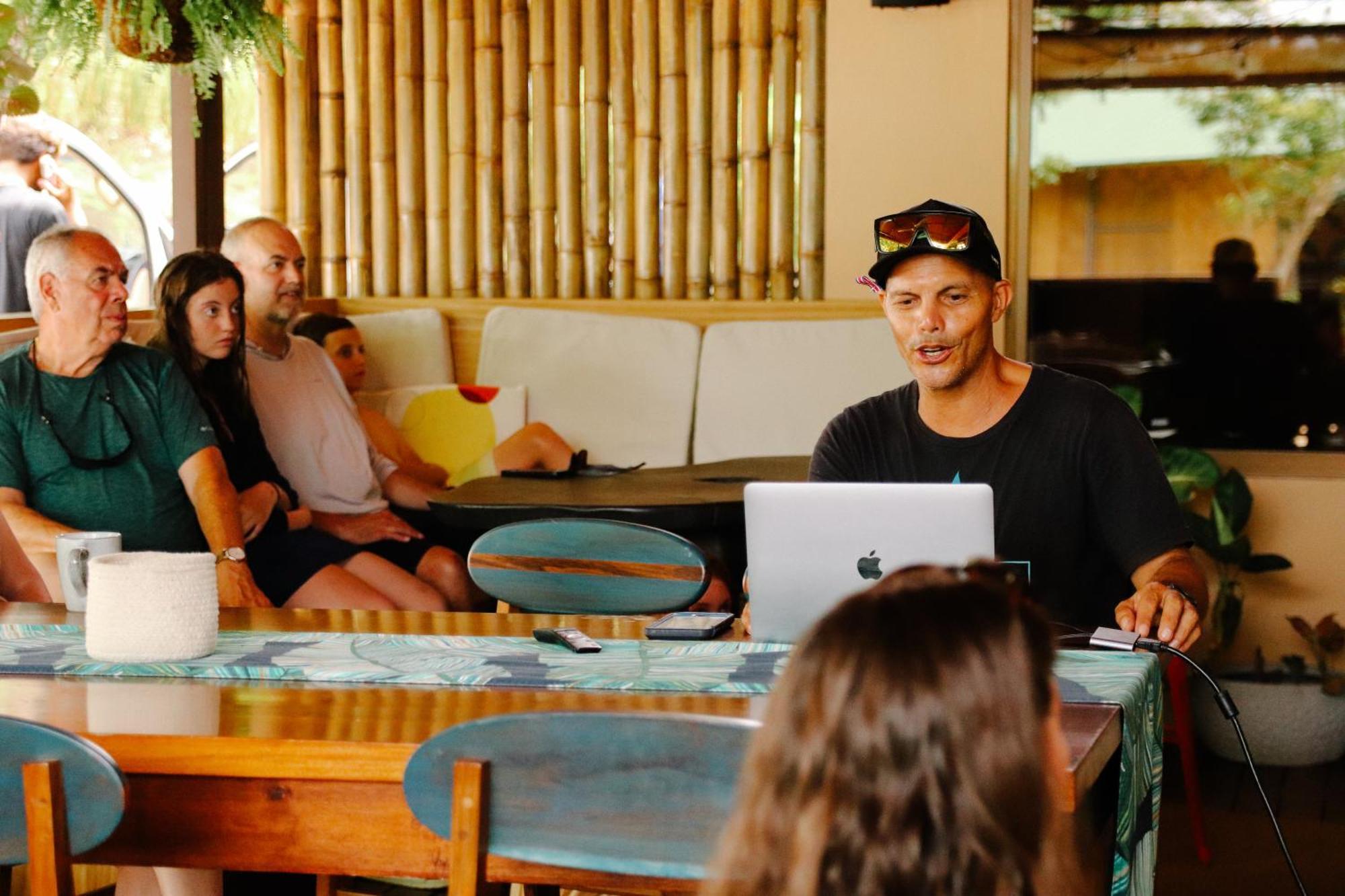 Surf Synergy All-Inclusive Surf Retreat Jacó Buitenkant foto