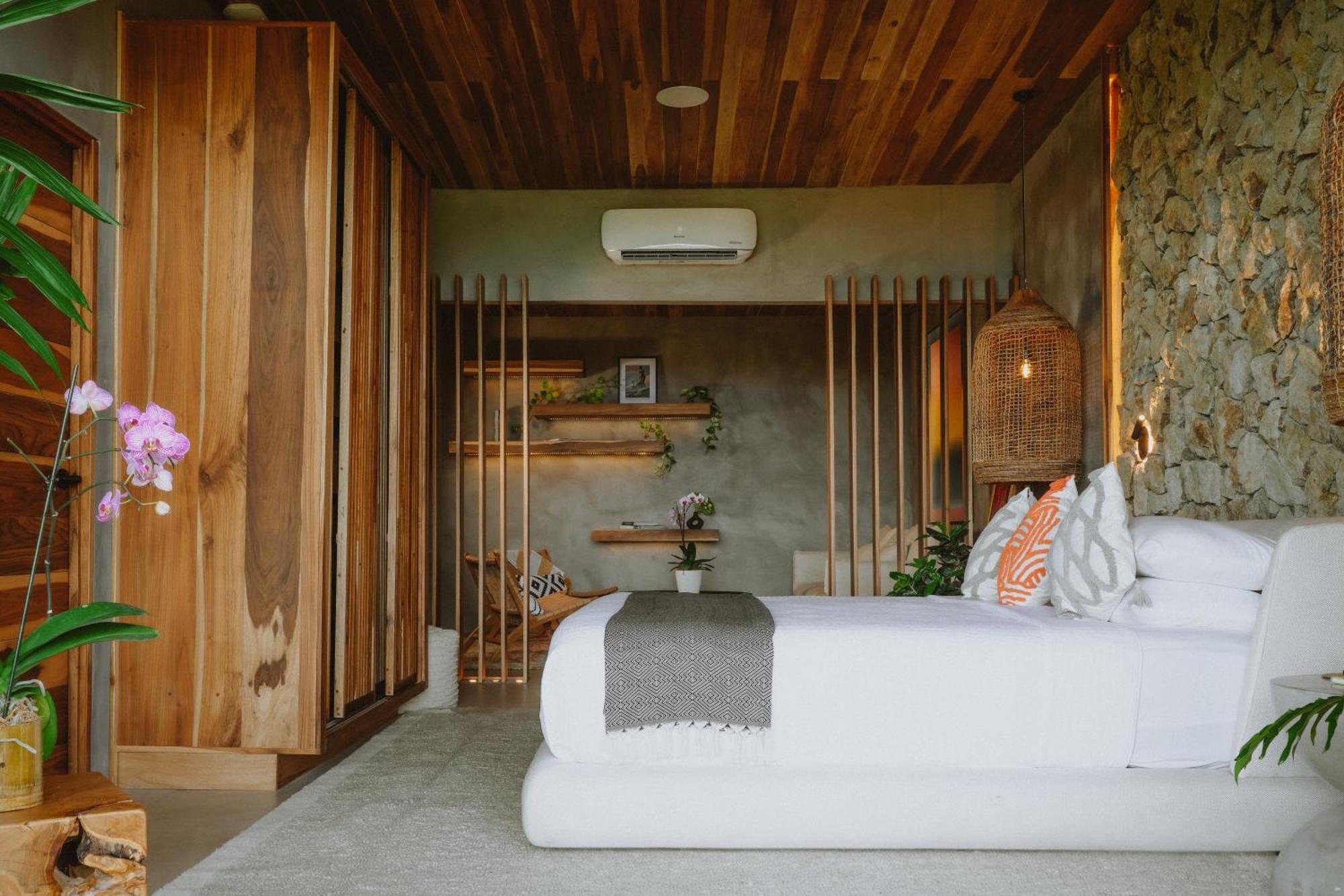 Surf Synergy All-Inclusive Surf Retreat Jacó Buitenkant foto