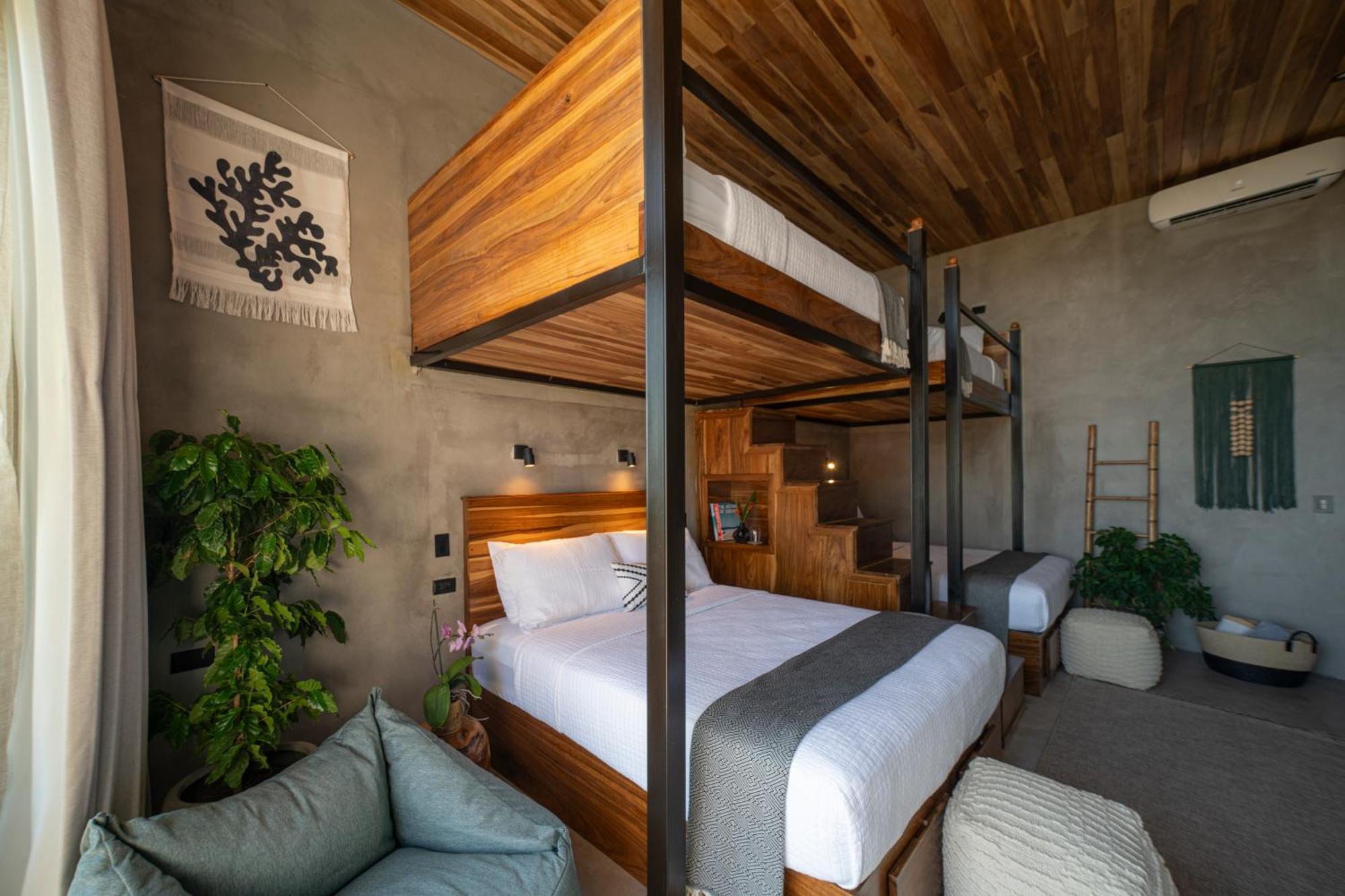 Surf Synergy All-Inclusive Surf Retreat Jacó Buitenkant foto