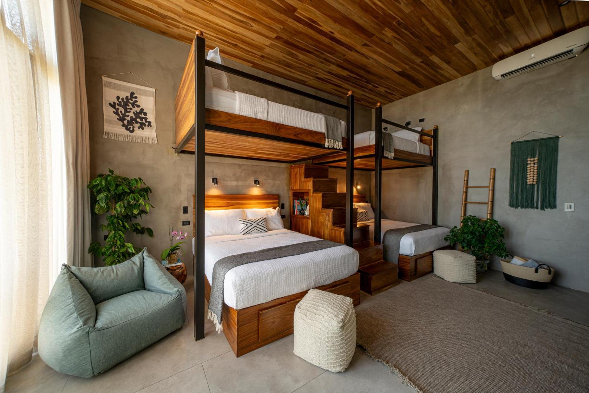 Surf Synergy All-Inclusive Surf Retreat Jacó Buitenkant foto